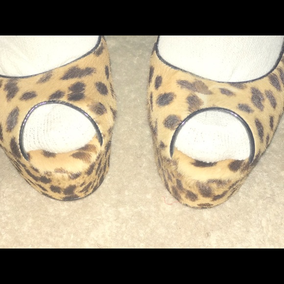 Brian Atwood leopard pony hair open toe pumps - Picture 14 of 16